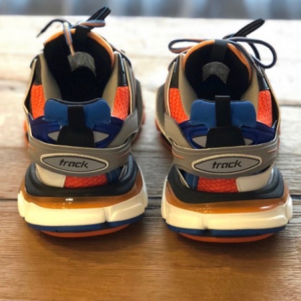 Balenciagas size 6.5 - Picture 2 of 2